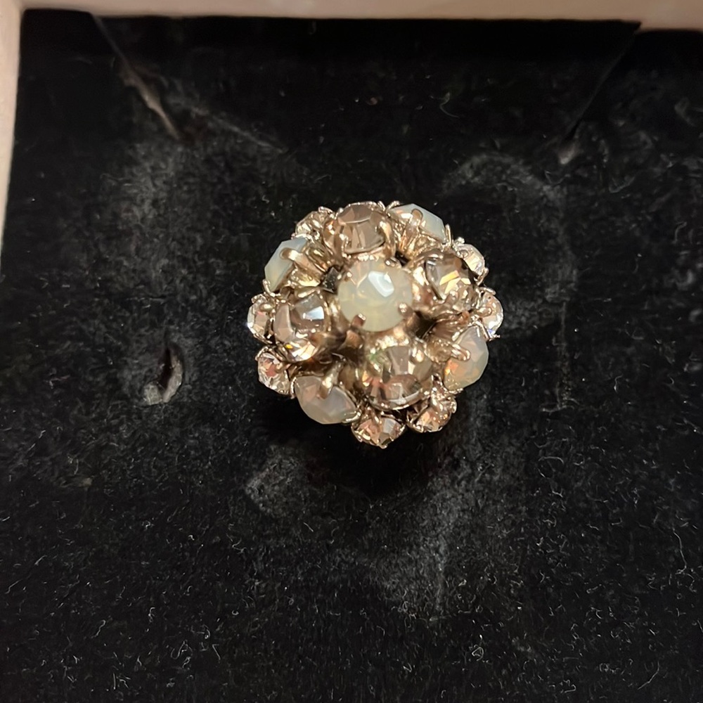 Swarovski crystallized ring. - Picture 1 of 5